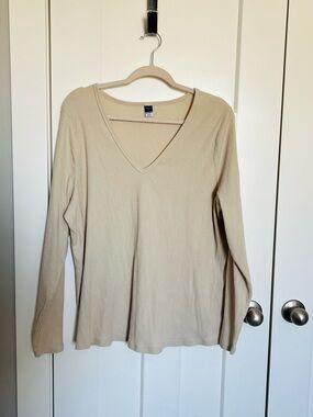 Old Navy Beige Ribbed V-Neck Long Sleeve Top